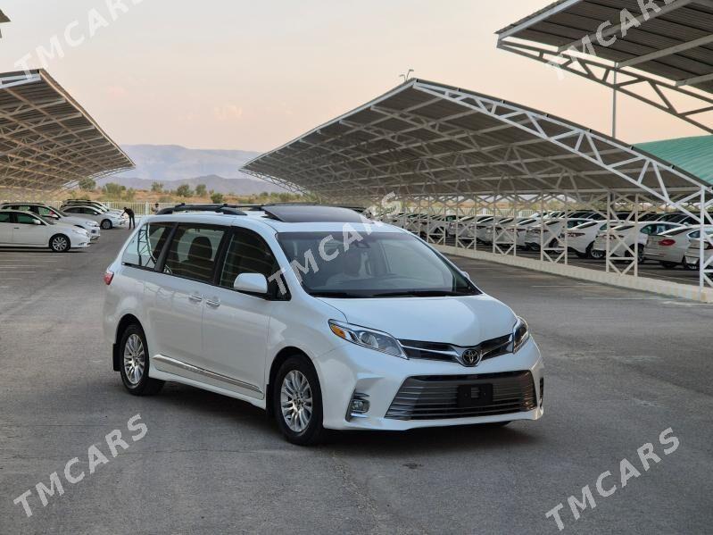 Toyota Sienna 2018 - 545 000 TMT - Aşgabat - img 2