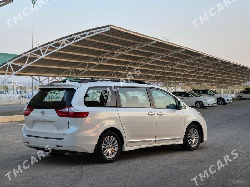 Toyota Sienna 2018 - 545 000 TMT - Aşgabat - img 4