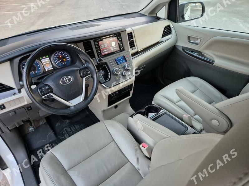 Toyota Sienna 2018 - 545 000 TMT - Aşgabat - img 10