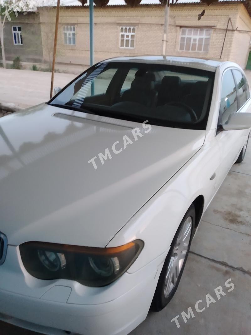 BMW 745 2004 - 105 000 TMT - Дашогуз - img 3