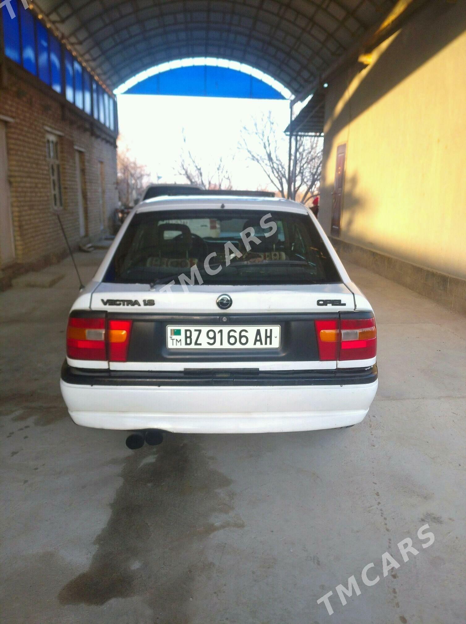 Opel Vectra 1995 - 23 000 TMT - Мары - img 4