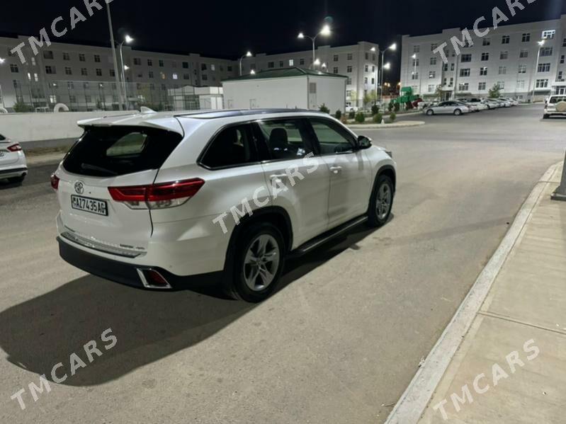 Toyota Highlander 2017 - 500 000 TMT - Гуртли - img 7