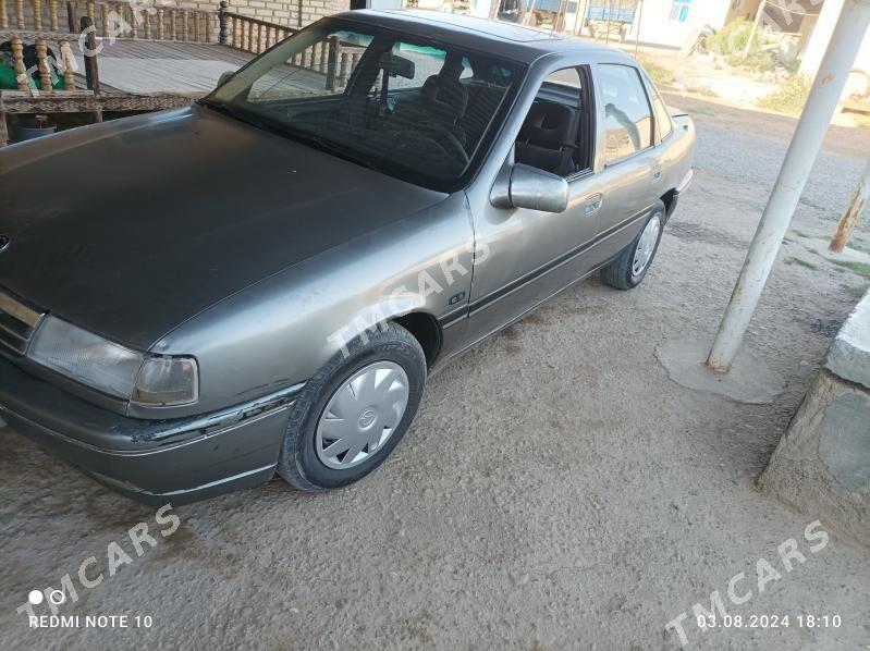 Opel Vectra 1991 - 18 000 TMT - Mary - img 2