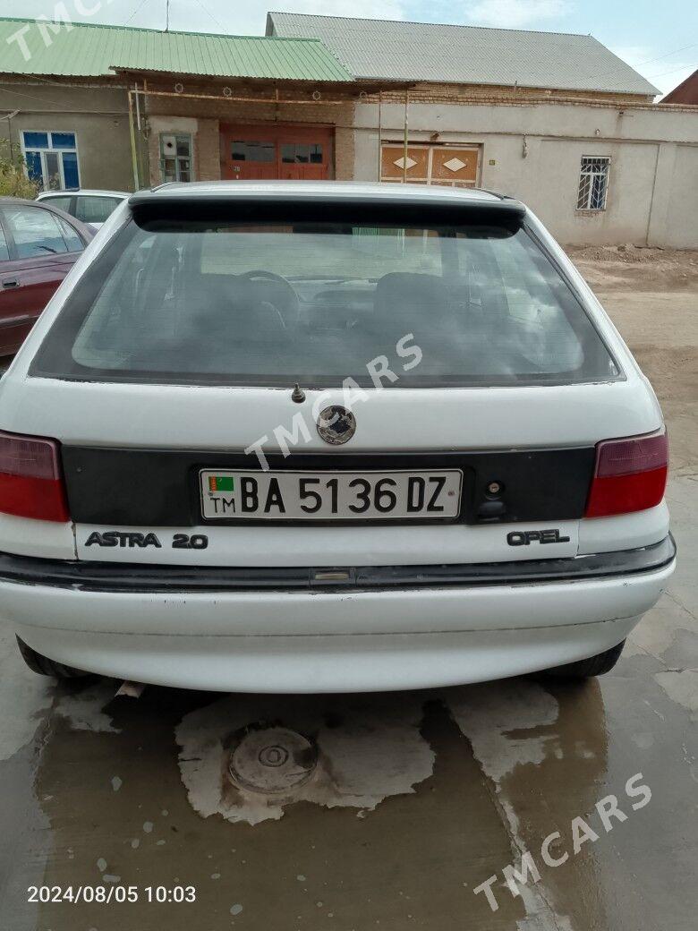 Opel Astra 1993 - 24 000 TMT - Daşoguz - img 4