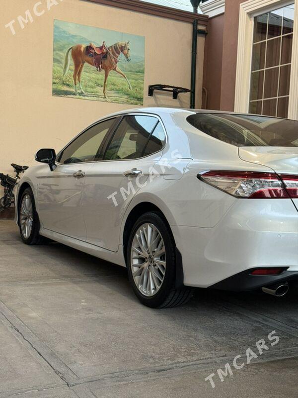 Toyota Camry 2019 - 550 000 TMT - Арзув - img 4