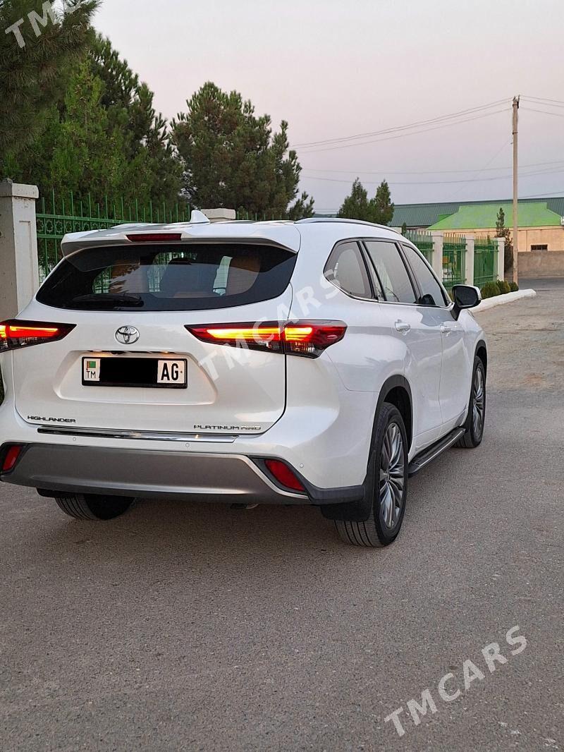 Toyota Highlander 2021 - 650 000 TMT - Aşgabat - img 6