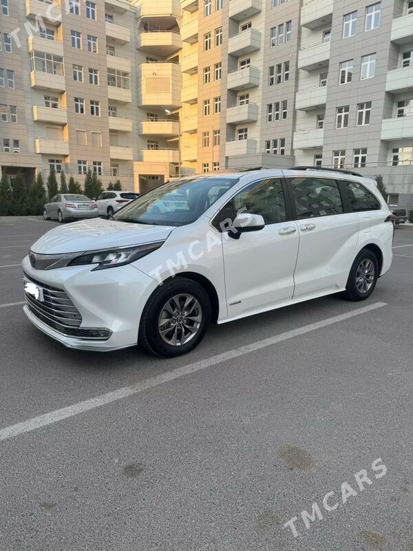 Toyota Sienna 2021 - 585 000 TMT - Ашхабад - img 2