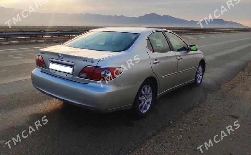 Lexus ES 300 2003 - 123 000 TMT - Türkmenbaşy - img 2