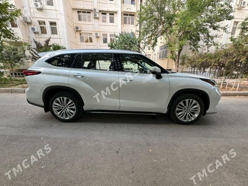 Toyota Highlander 2022 - 820 000 TMT - Aşgabat - img 3