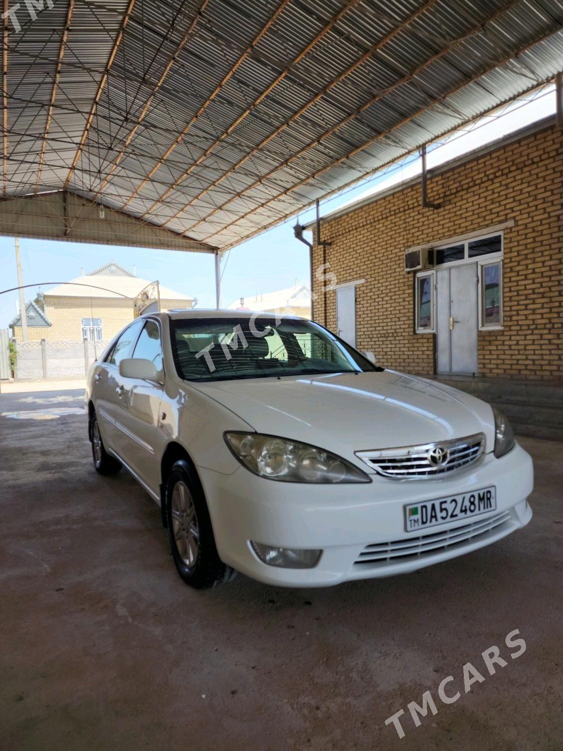 Toyota Camry 2002 - 175 000 TMT - Мары - img 2