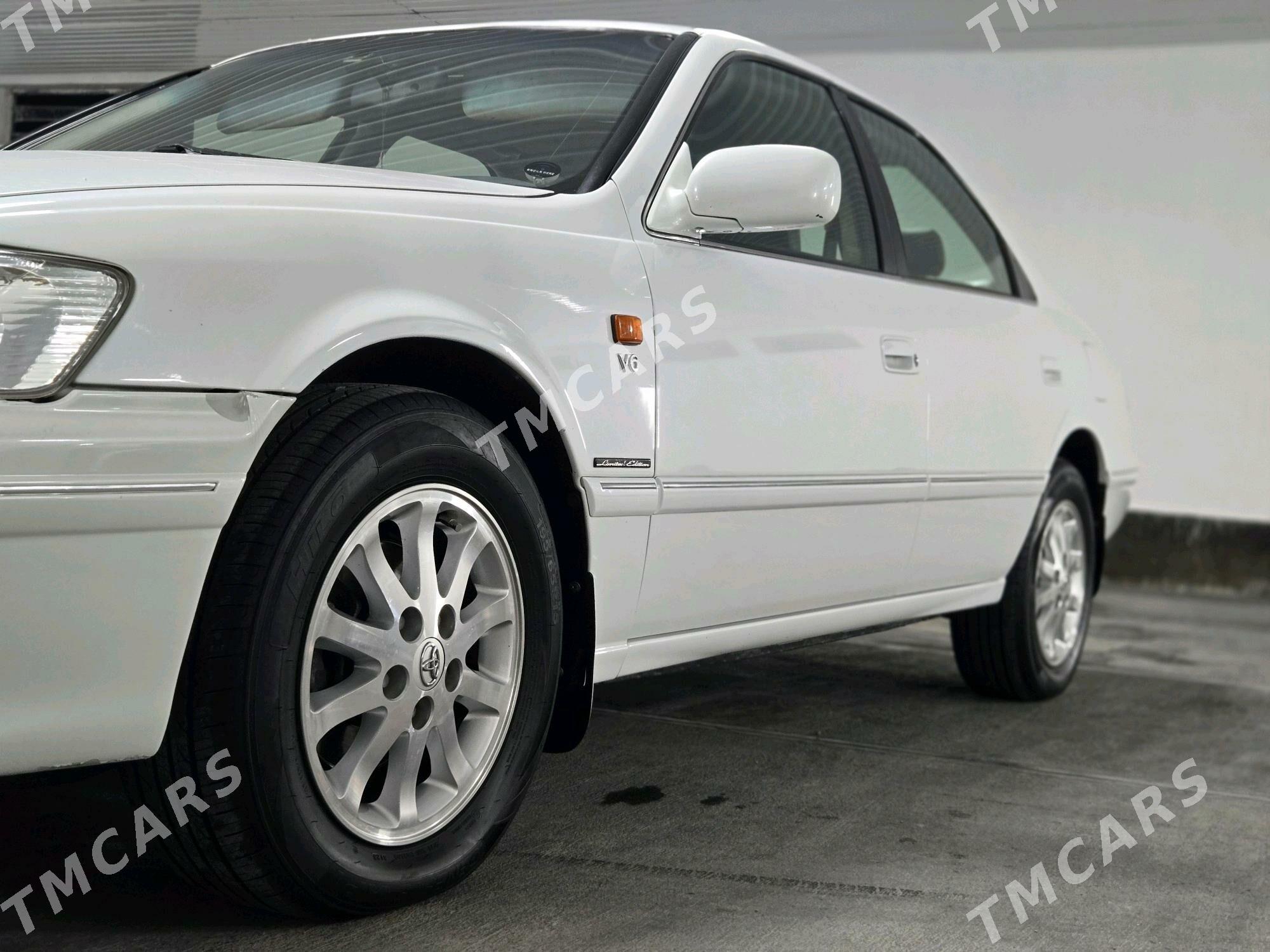 Toyota Camry 2001 - 165 000 TMT - Kaka - img 8