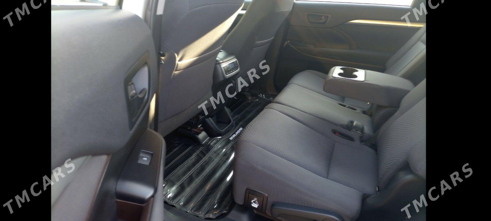 Toyota Highlander 2019 - 420 000 TMT - Кёнеургенч - img 8
