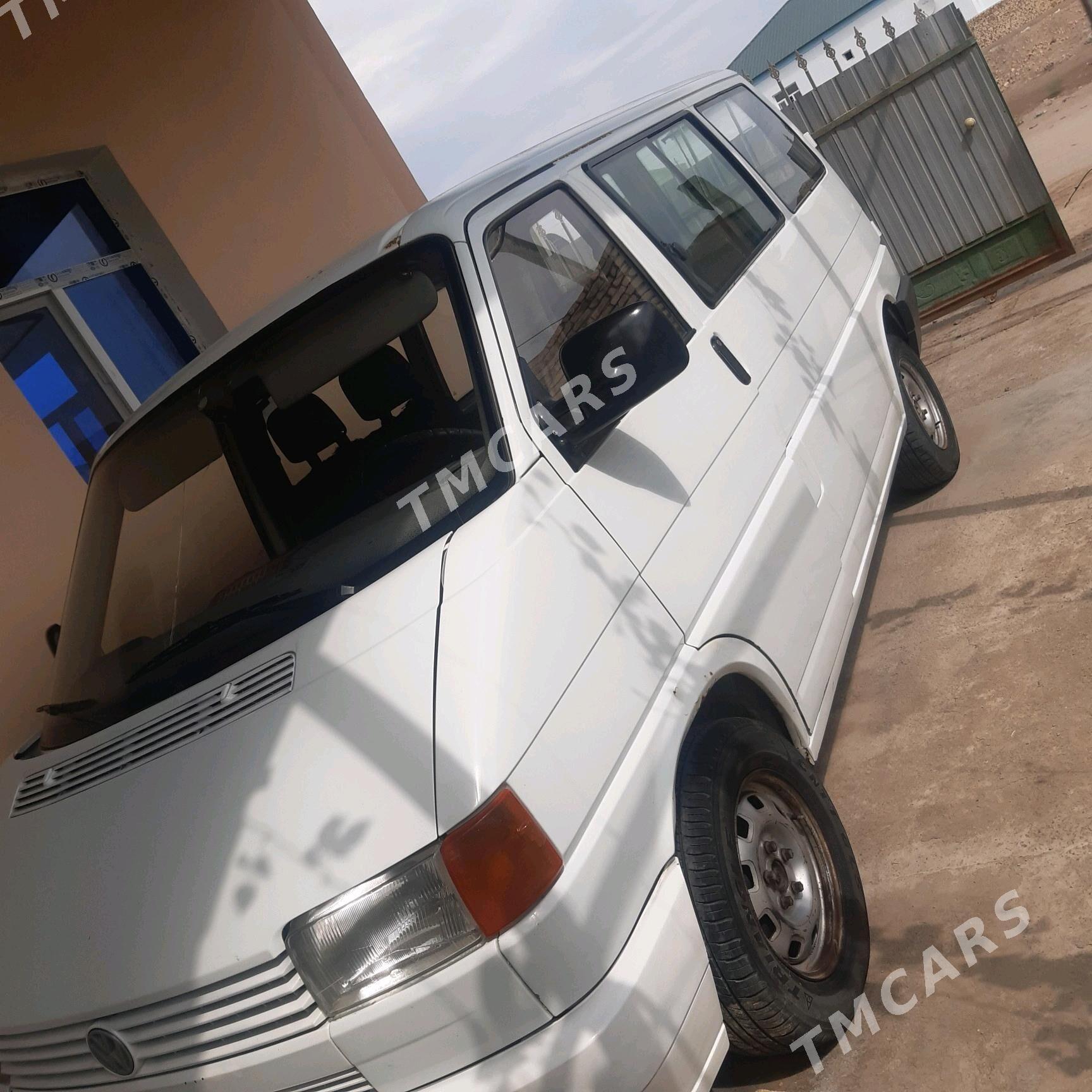 Volkswagen Transporter 1993 - 55 000 TMT - Дашогуз - img 2