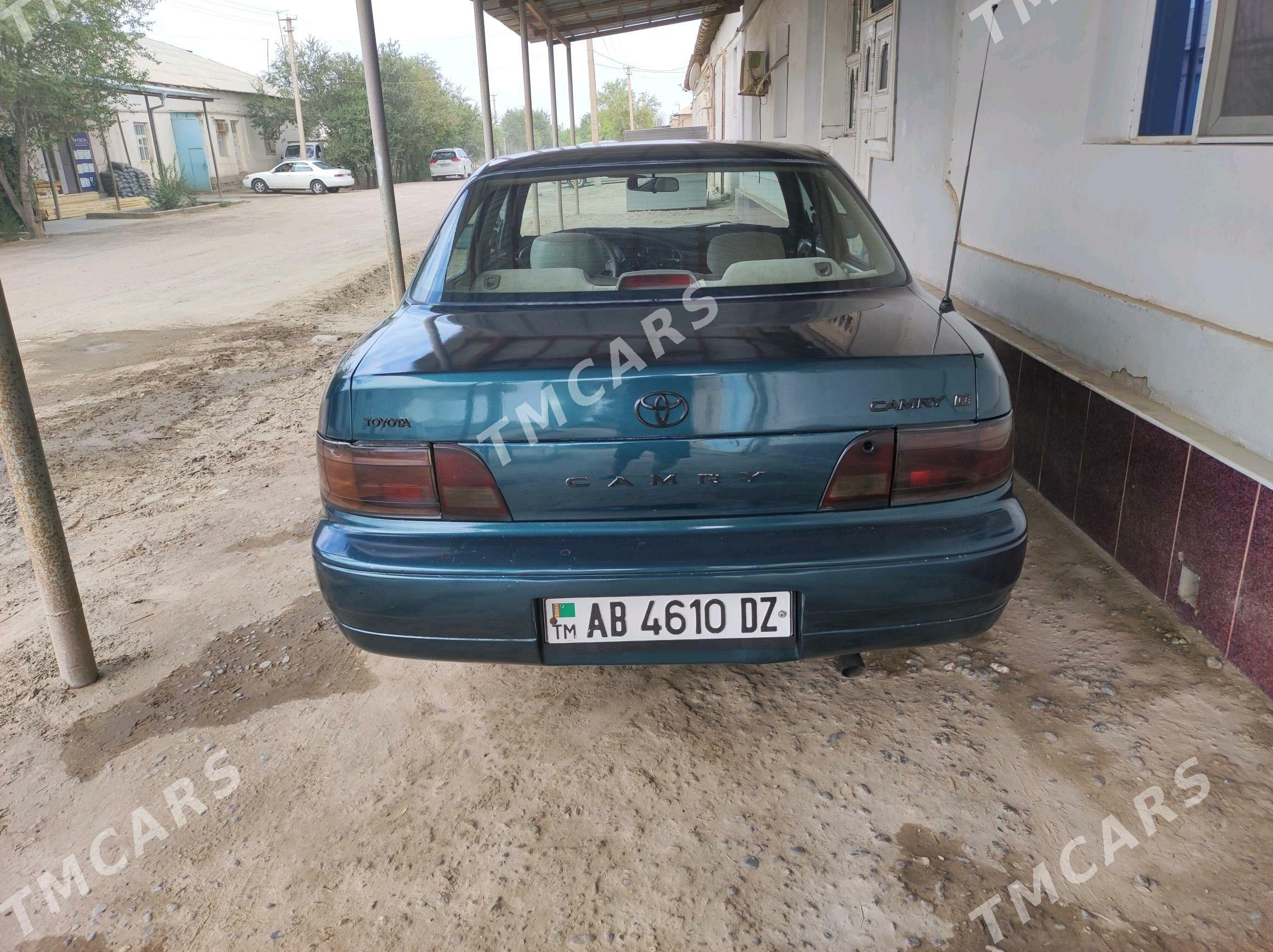 Toyota Camry 1993 - 64 000 TMT - Болдумсаз - img 3