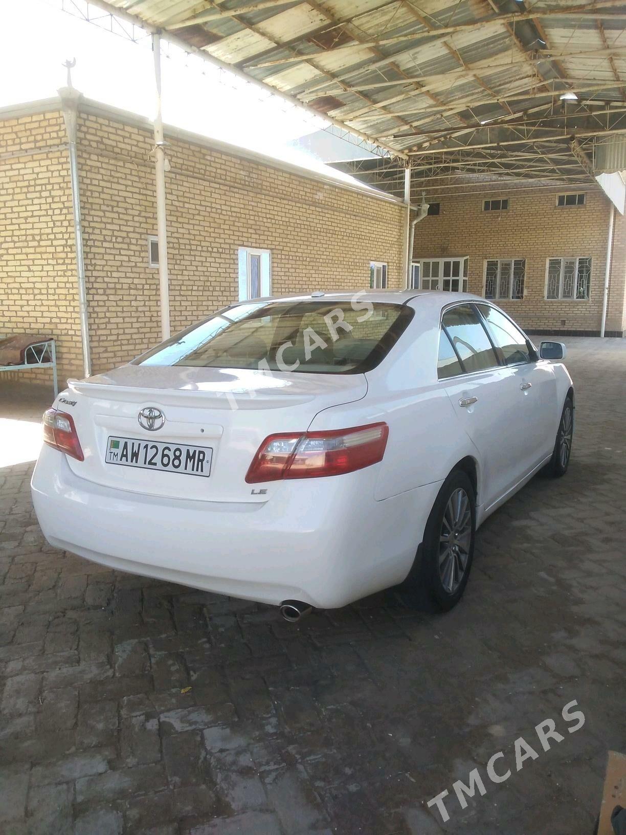 Toyota Camry 2009 - 120 000 TMT - Байрамали - img 4