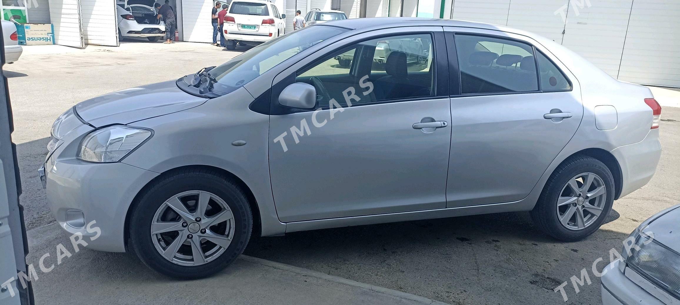 Toyota Yaris 2006 - 87 000 TMT - Aşgabat - img 2