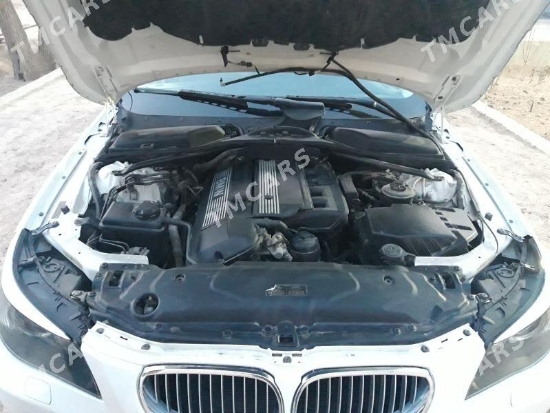 BMW E60 2004 - 90 000 TMT - Гурбансолтан Едже - img 3