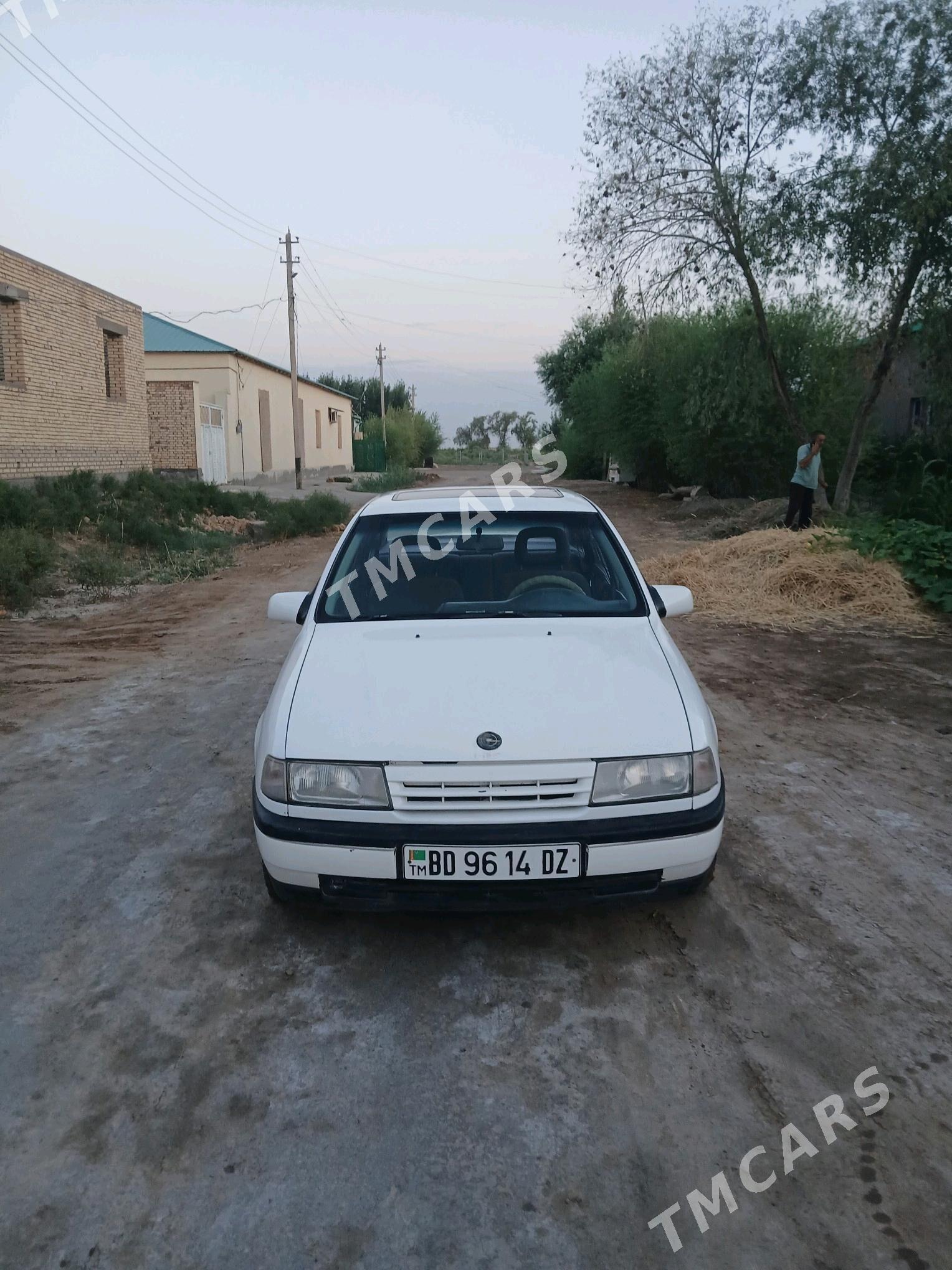 Opel Vectra 1991 - 30 000 TMT - етр. Туркменбаши - img 2