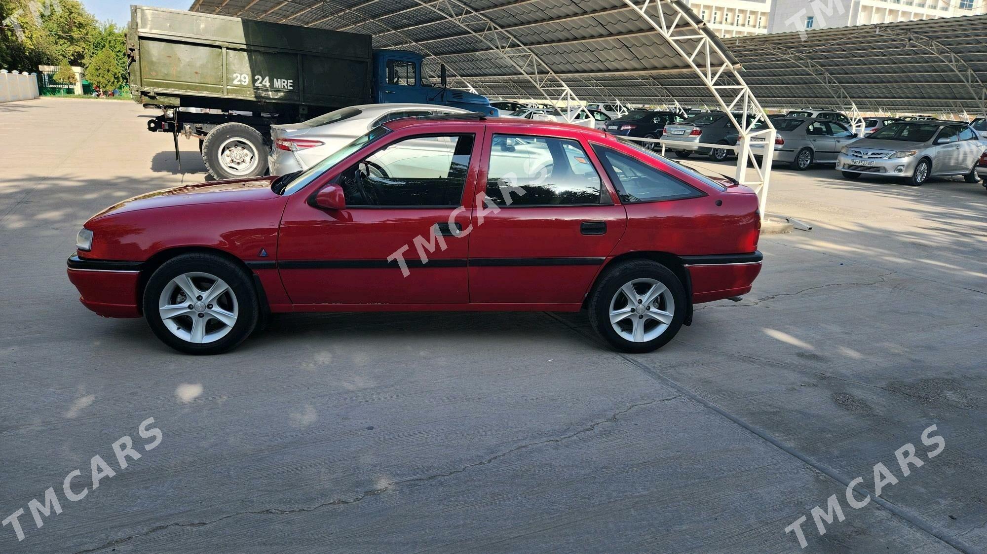 Opel Vectra 1993 - 42 000 TMT - Байрамали - img 3