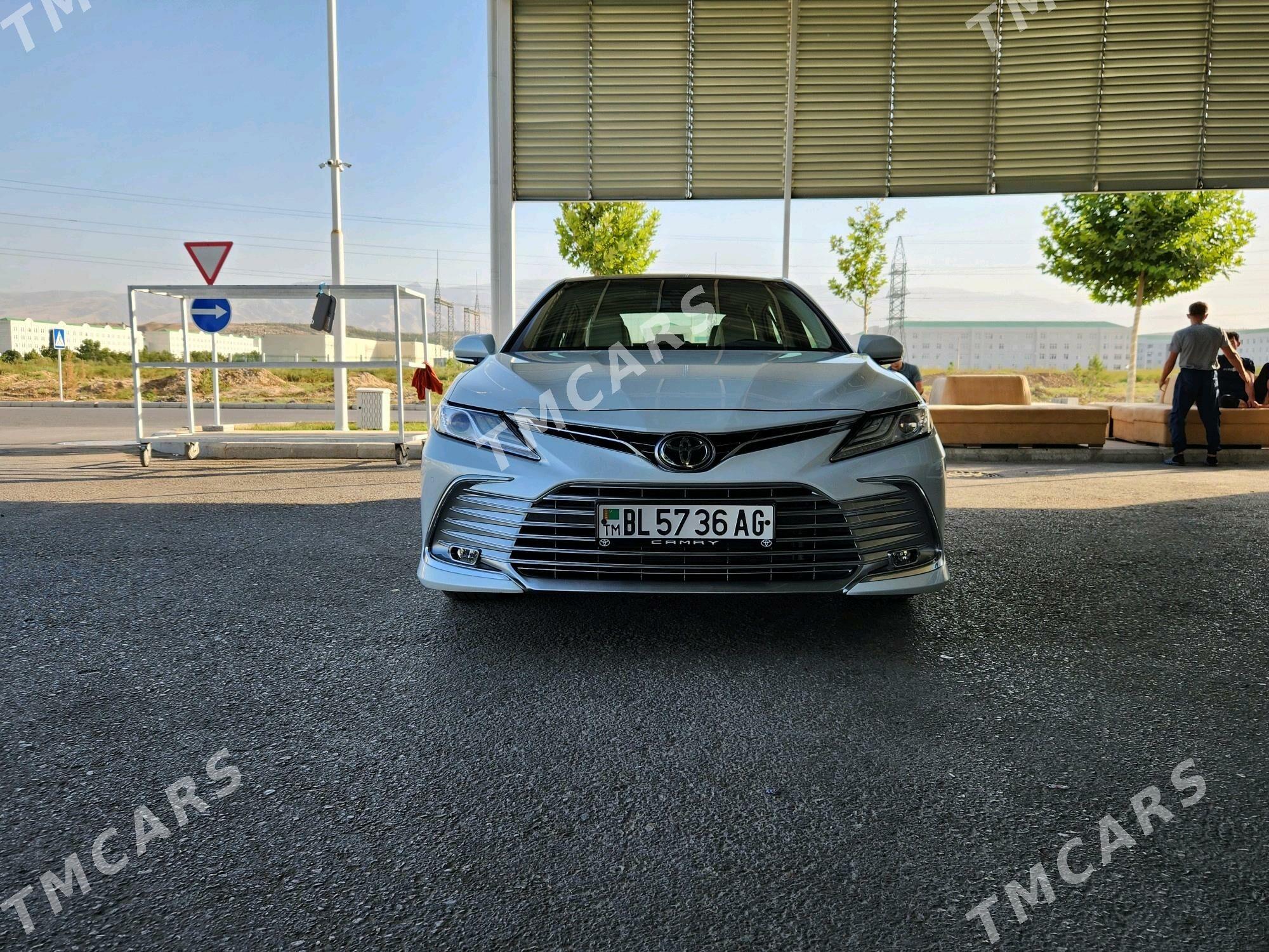 Toyota Camry 2021 - 580 000 TMT - Aşgabat - img 4