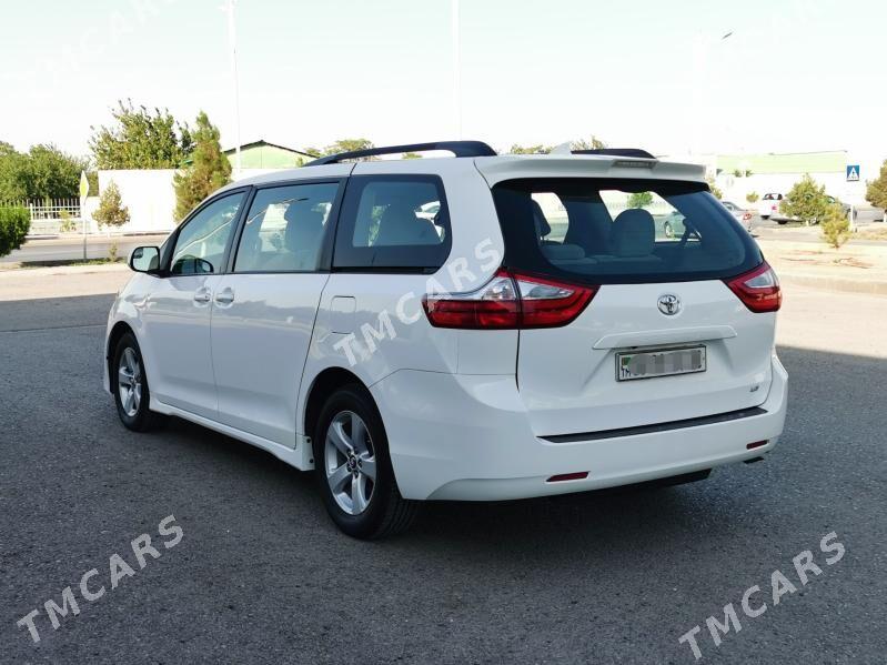 Toyota Sienna 2019 - 380 000 TMT - Aşgabat - img 7