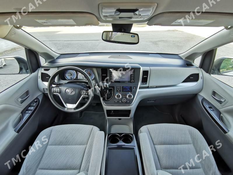 Toyota Sienna 2019 - 380 000 TMT - Aşgabat - img 4