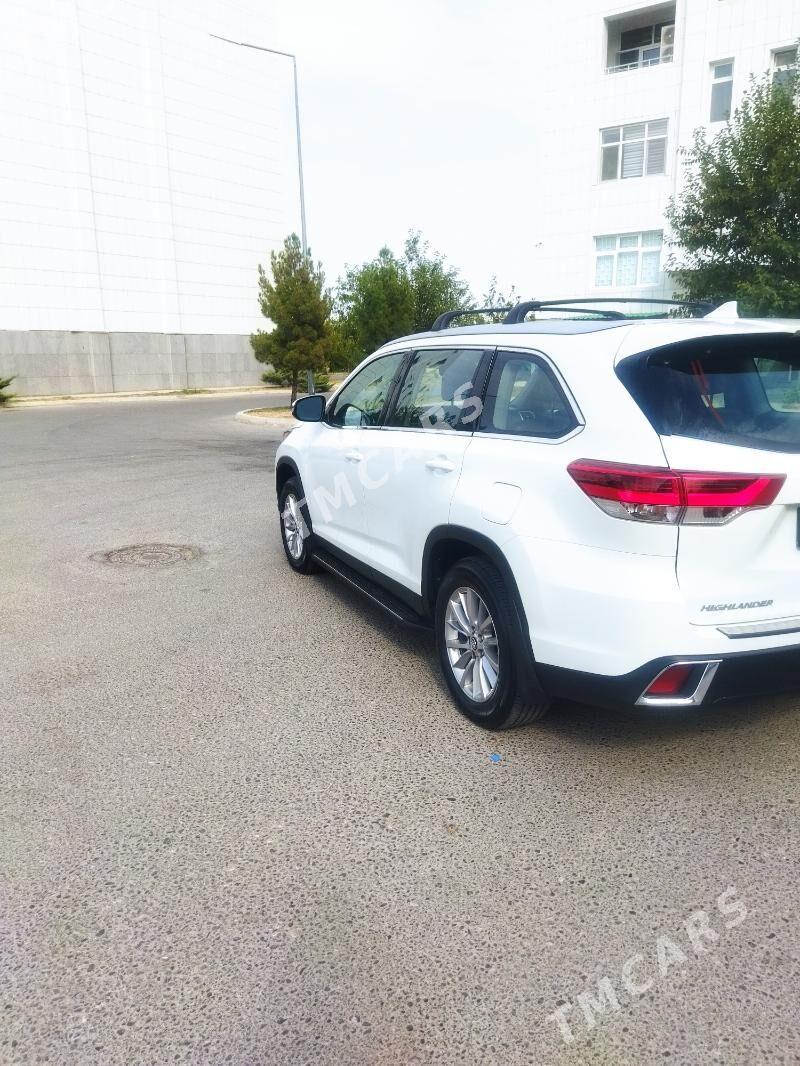 Toyota Highlander 2019 - 458 000 TMT - Ашхабад - img 7