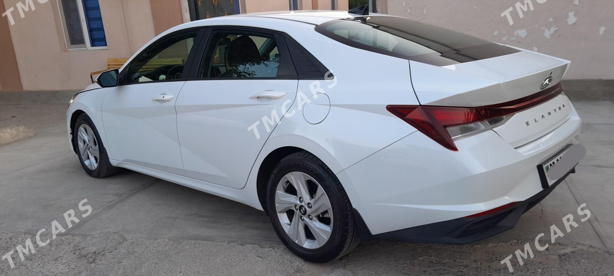 Hyundai Elantra 2021 - 227 000 TMT - Ашхабад - img 4