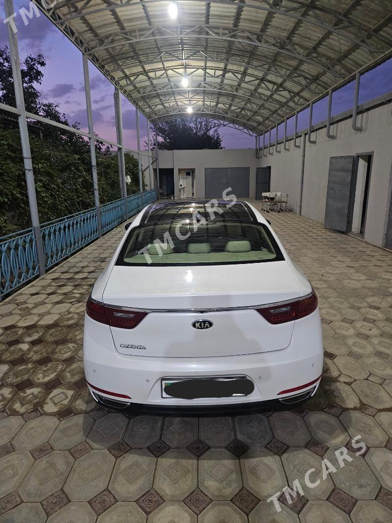 Kia Cadenza 2019 - 388 000 TMT - Gurtly - img 2