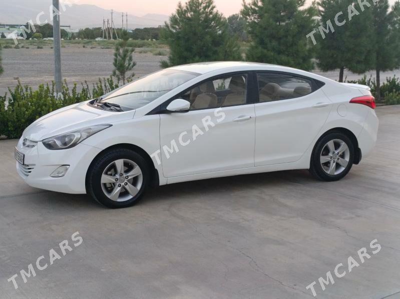 Hyundai Elantra 2012 - 150 000 TMT - Hitrowka - img 3