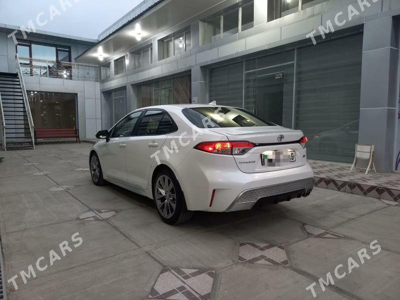 Toyota Corolla 2021 - 230 000 TMT - Ашхабад - img 4