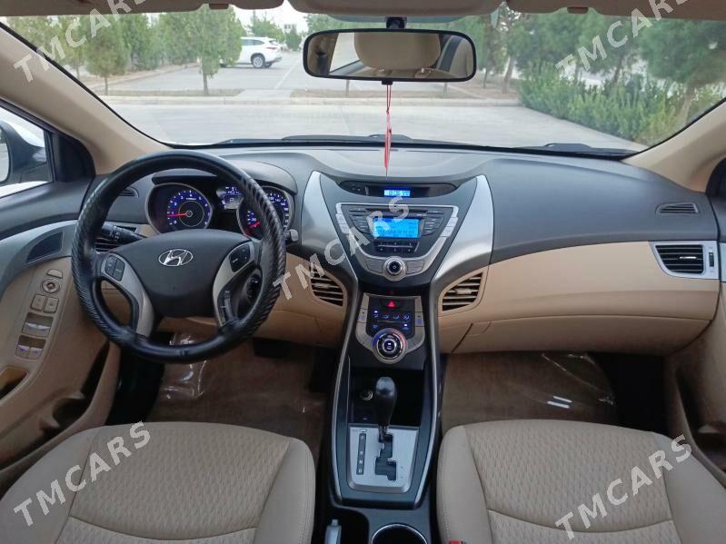 Hyundai Elantra 2012 - 150 000 TMT - Hitrowka - img 7