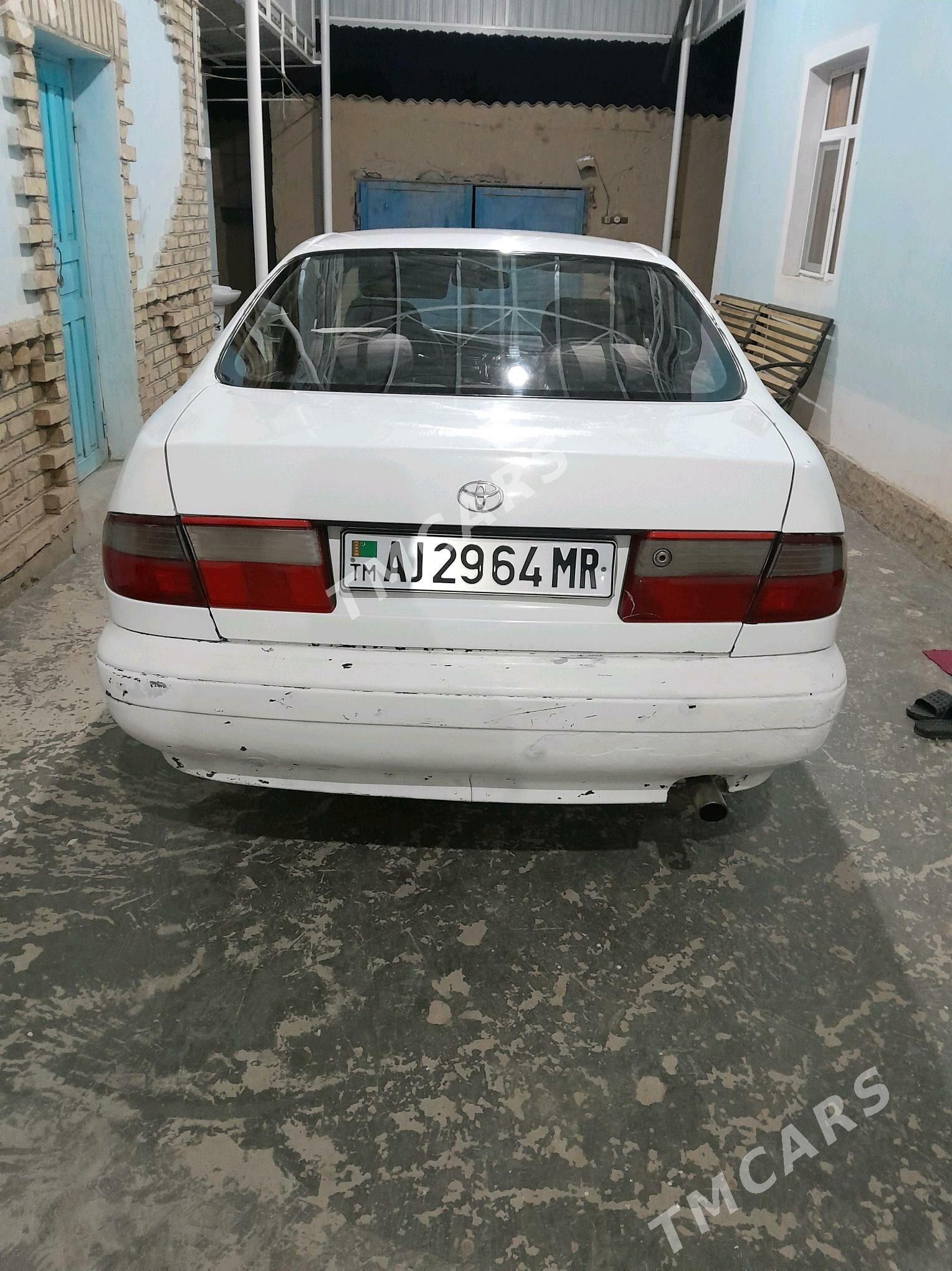 Toyota Carina 1995 - 54 000 TMT - Тагтабазар - img 3