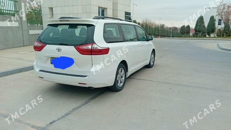 Toyota Sienna 2017 - 290 000 TMT - Aşgabat - img 4