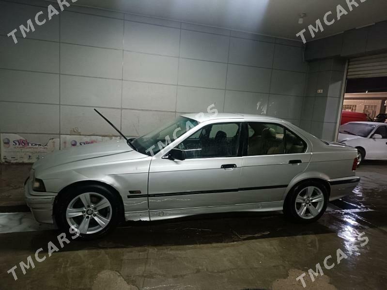 BMW 320 1992 - 30 000 TMT - Мары - img 5