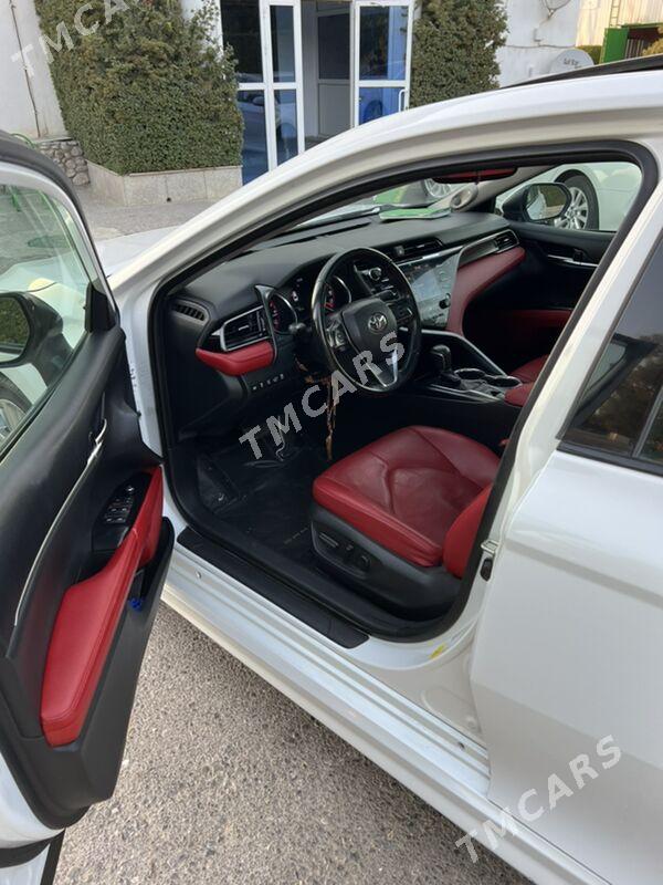 Toyota Camry 2019 - 360 000 TMT - Ашхабад - img 2
