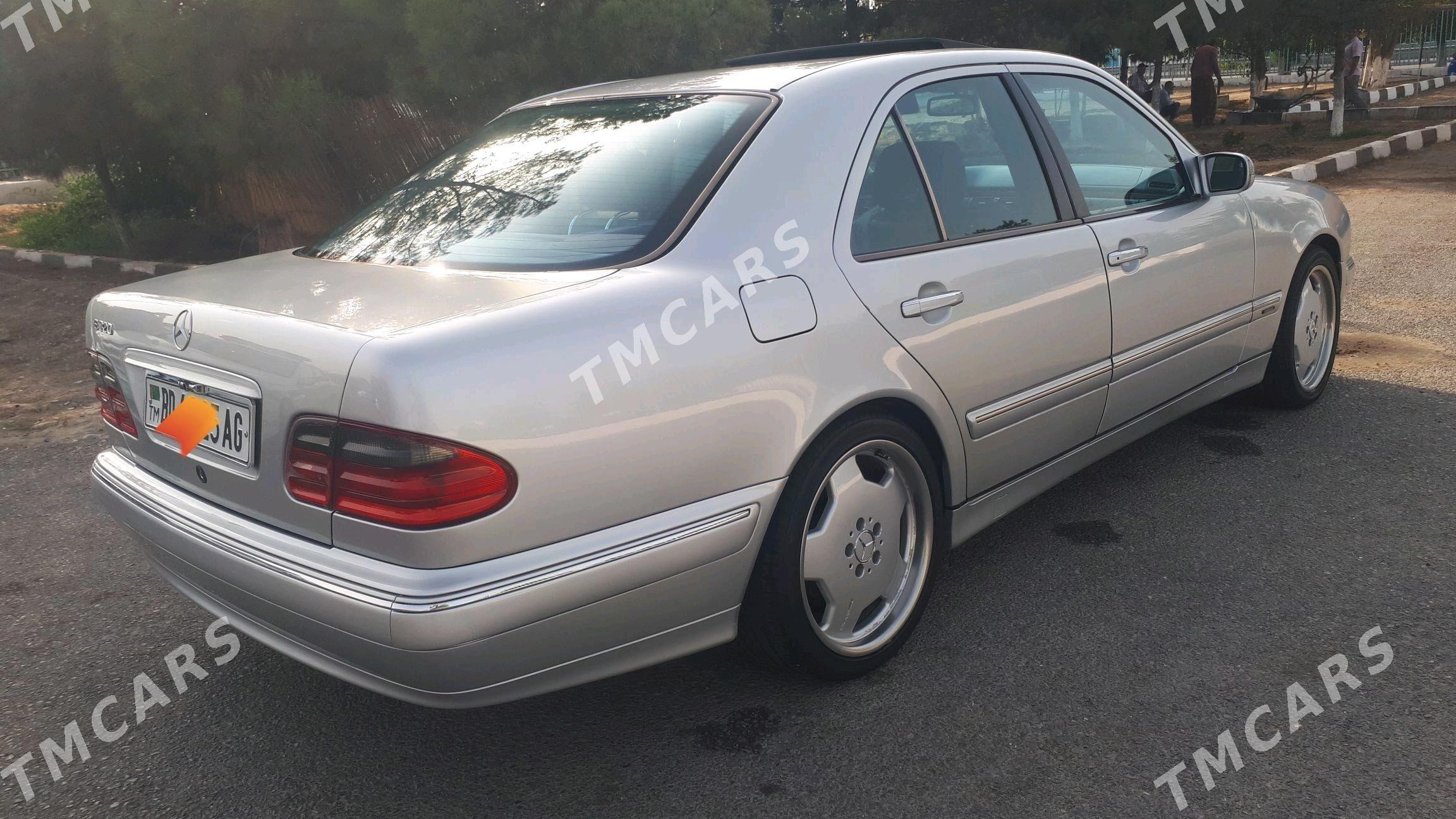 Mercedes-Benz E320 2001 - 145 000 TMT - Aşgabat - img 3