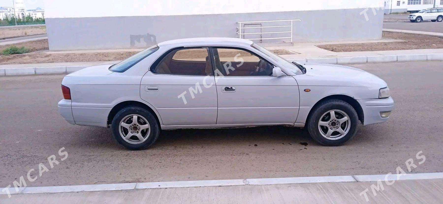 Toyota Vista 1995 - 30 000 TMT - Гурбансолтан Едже - img 2