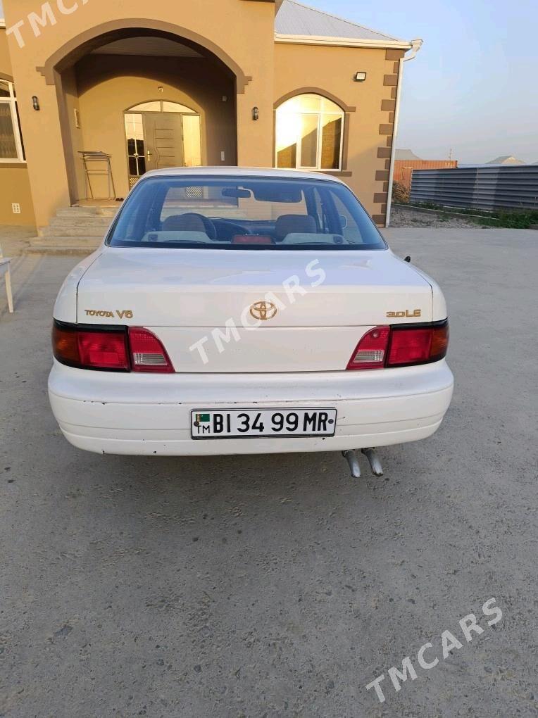 Toyota Camry 1994 - 65 000 TMT - Мары - img 2