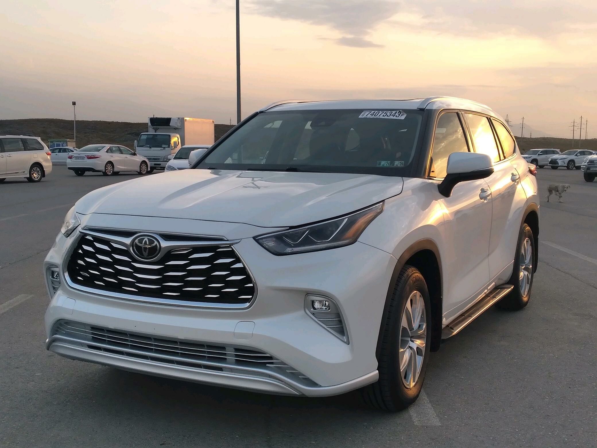 Toyota Highlander 2020 - 595 000 TMT - Aşgabat - img 6