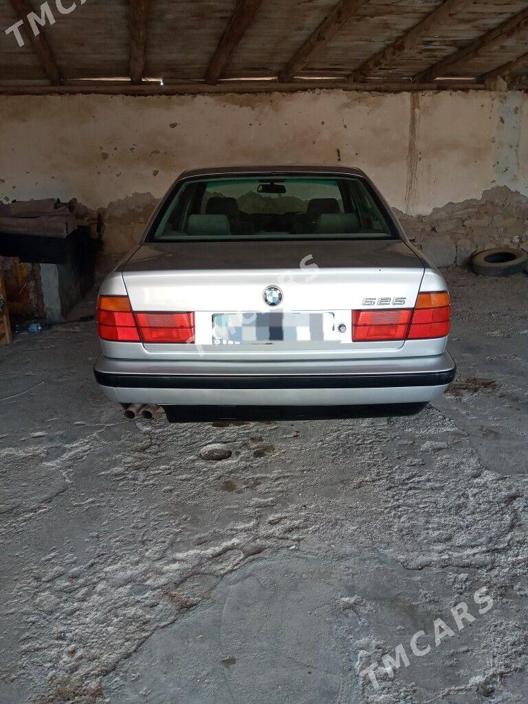 BMW 525 1994 - 52 000 TMT - Gyzylarbat - img 5