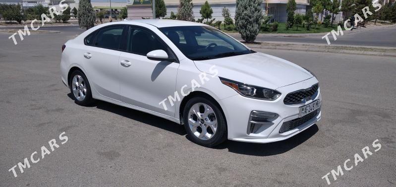 Kia Forte 2019 - 200 000 TMT - Мары - img 3