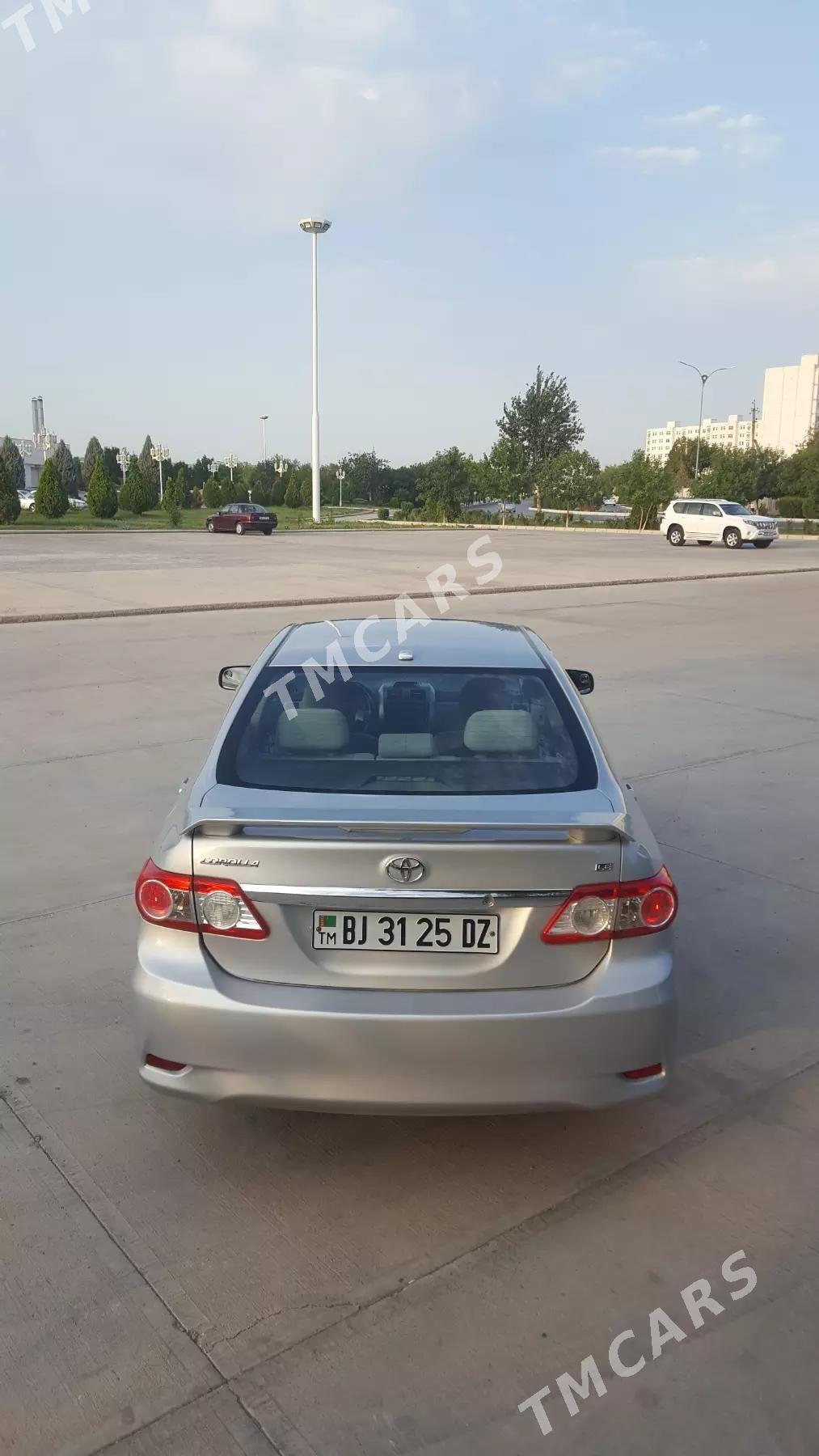 Toyota Corolla 2012 - 135 000 TMT - Дашогуз - img 5