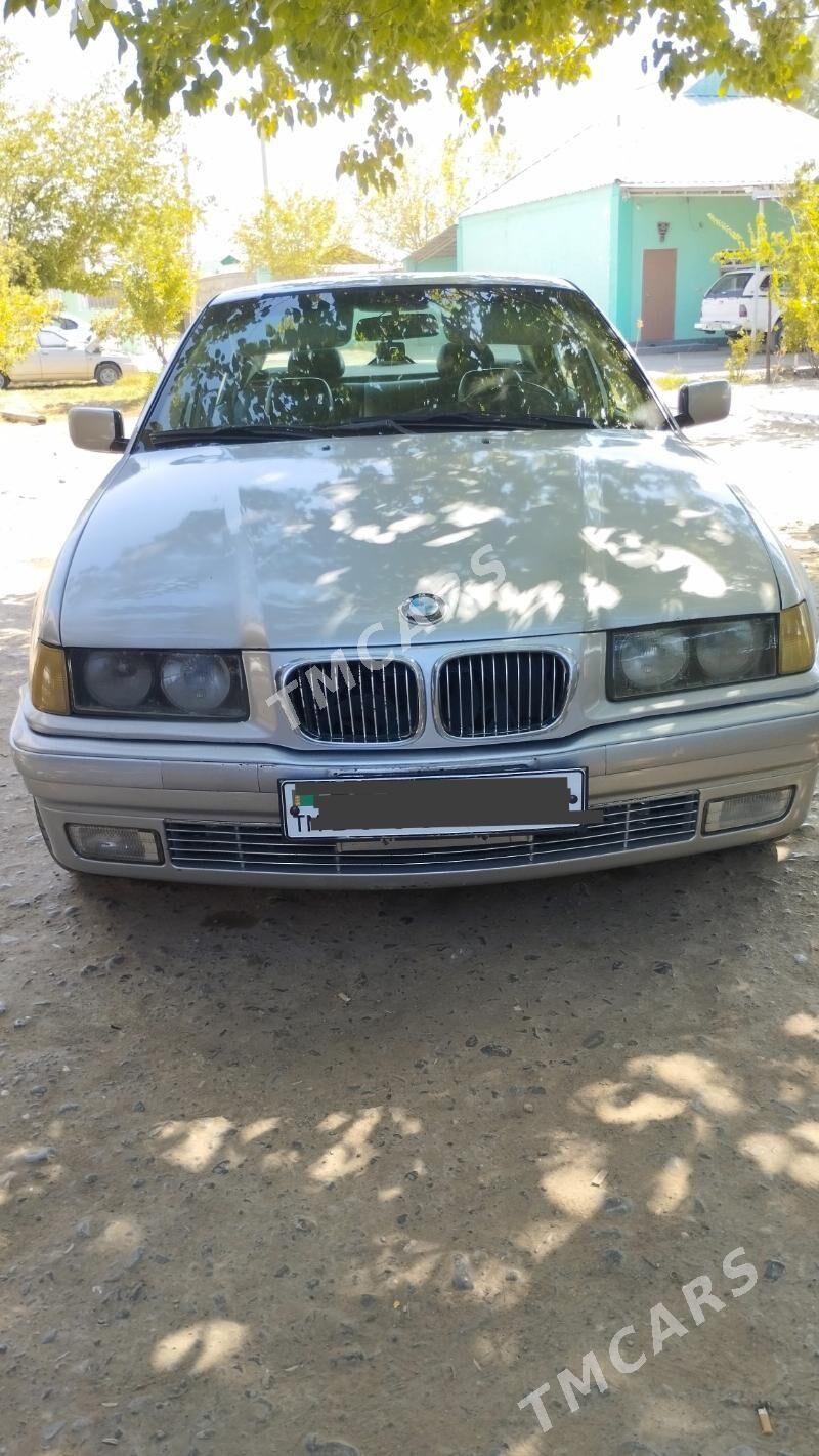 BMW 320 1995 - 35 000 TMT - Änew - img 2