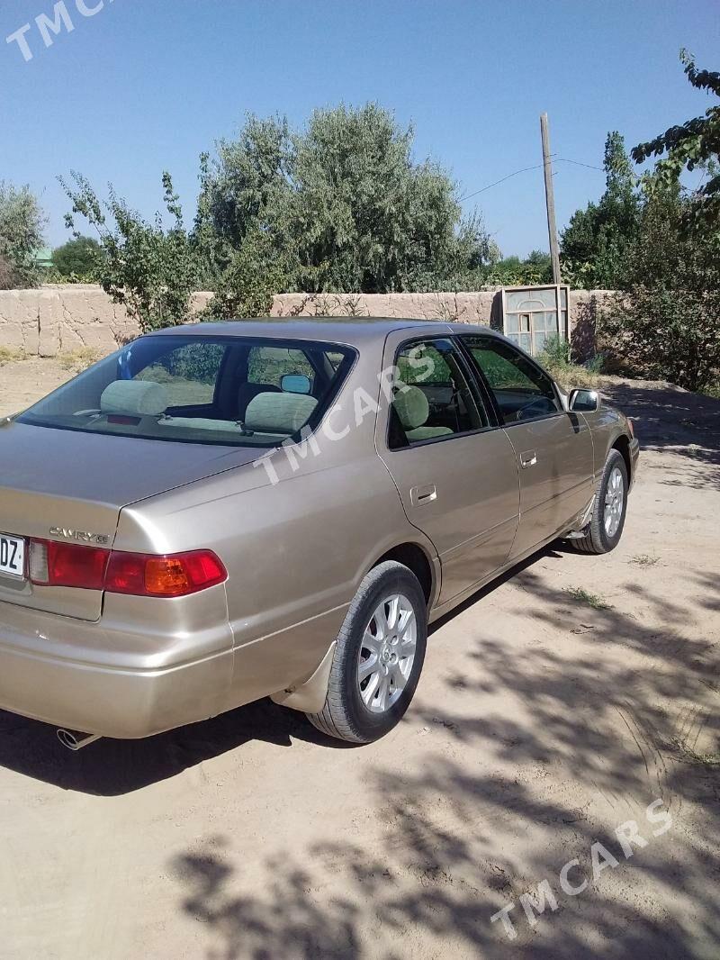 Toyota Camry 2000 - 110 000 TMT - Шабатский этрап - img 2