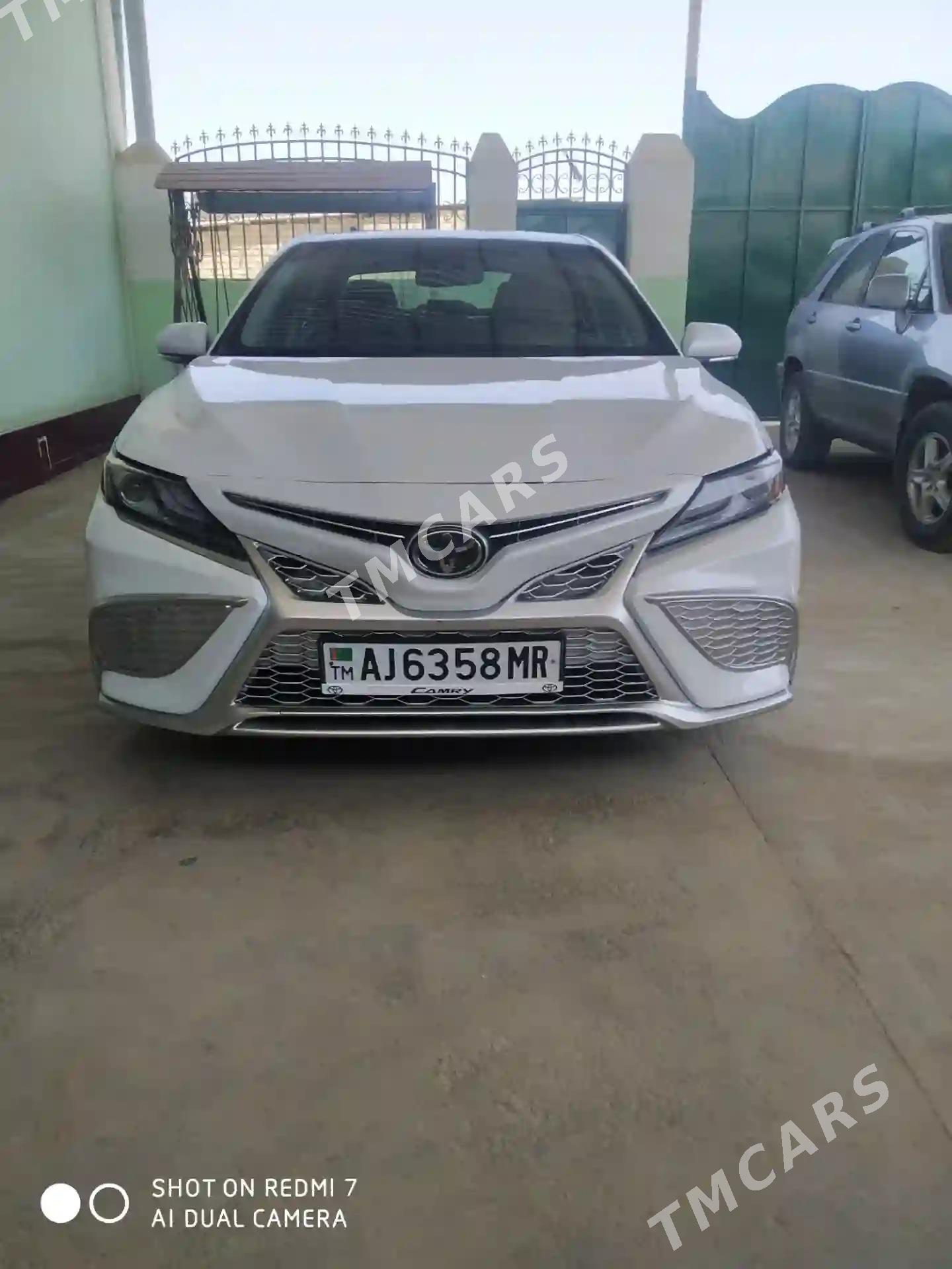 Toyota Camry 2018 - 350 000 TMT - Мары - img 6