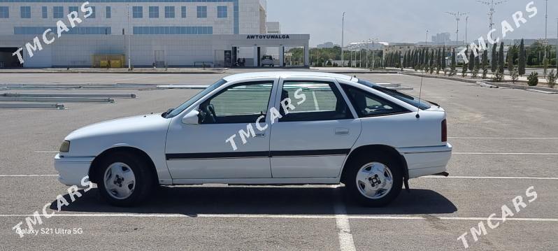 Opel Vectra 1991 - 32 000 TMT - Кипджак - img 3