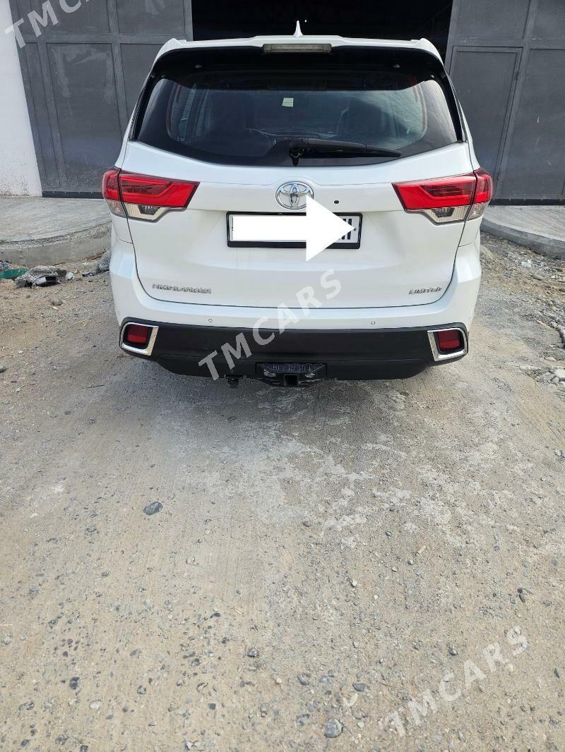 Toyota Highlander 2019 - 500 000 TMT - Aşgabat - img 2