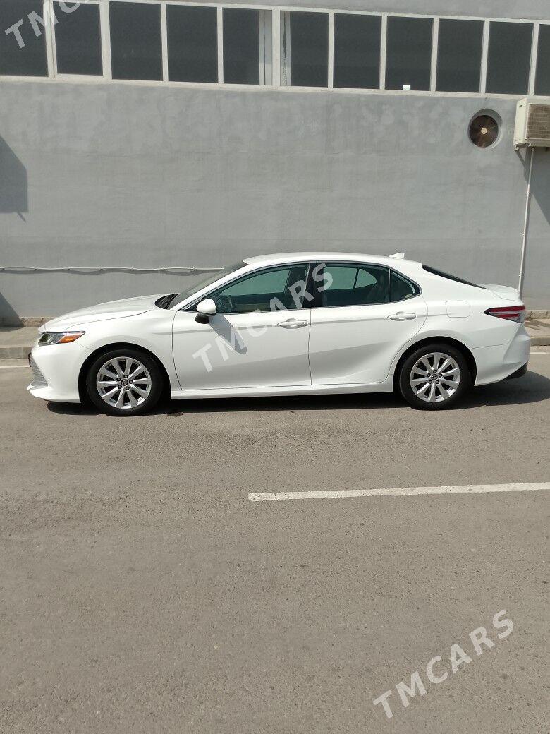 Toyota Camry 2019 - 270 000 TMT - Aşgabat - img 2