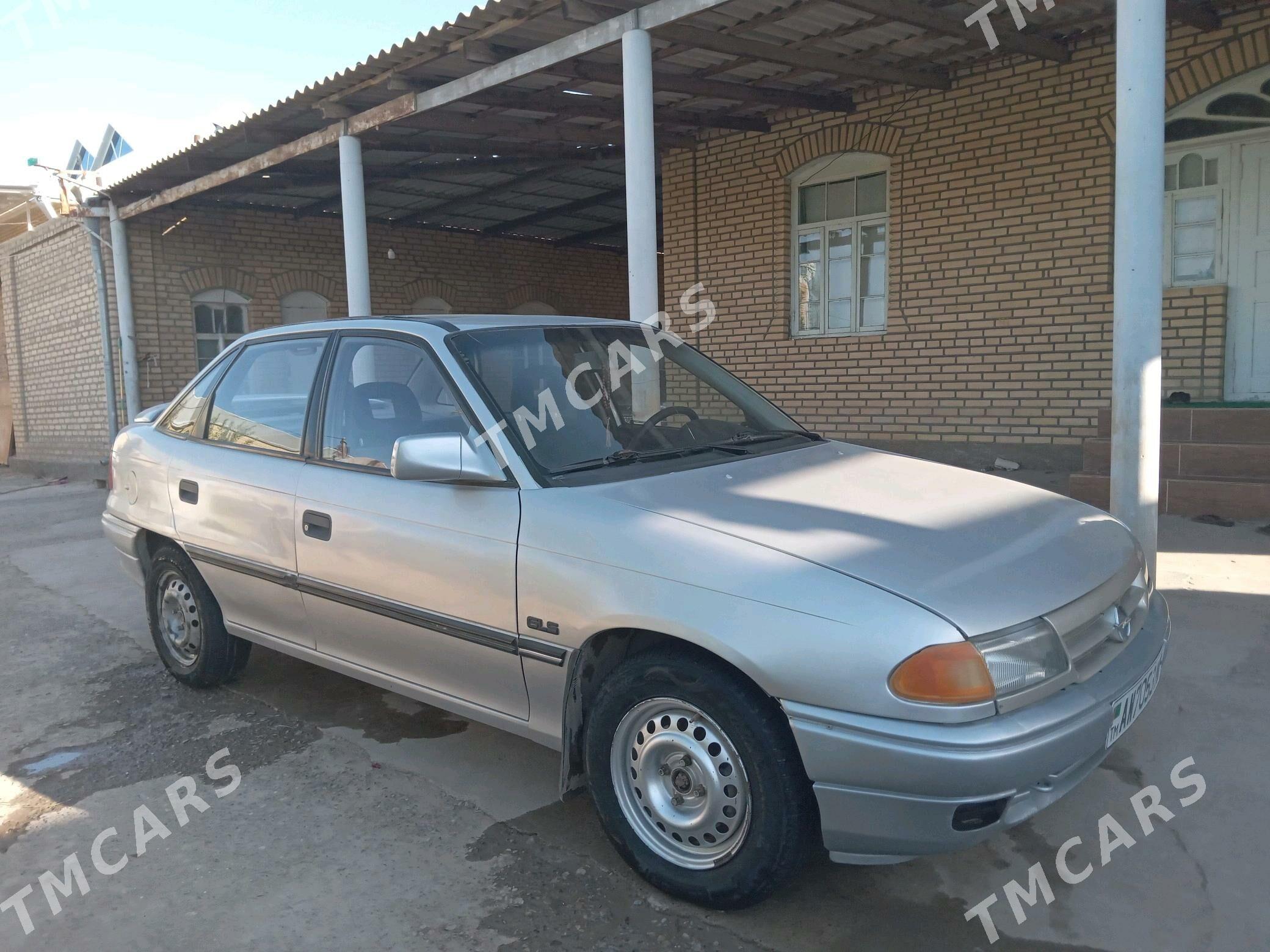 Opel Astra 1993 - 31 000 TMT - Murgap - img 3